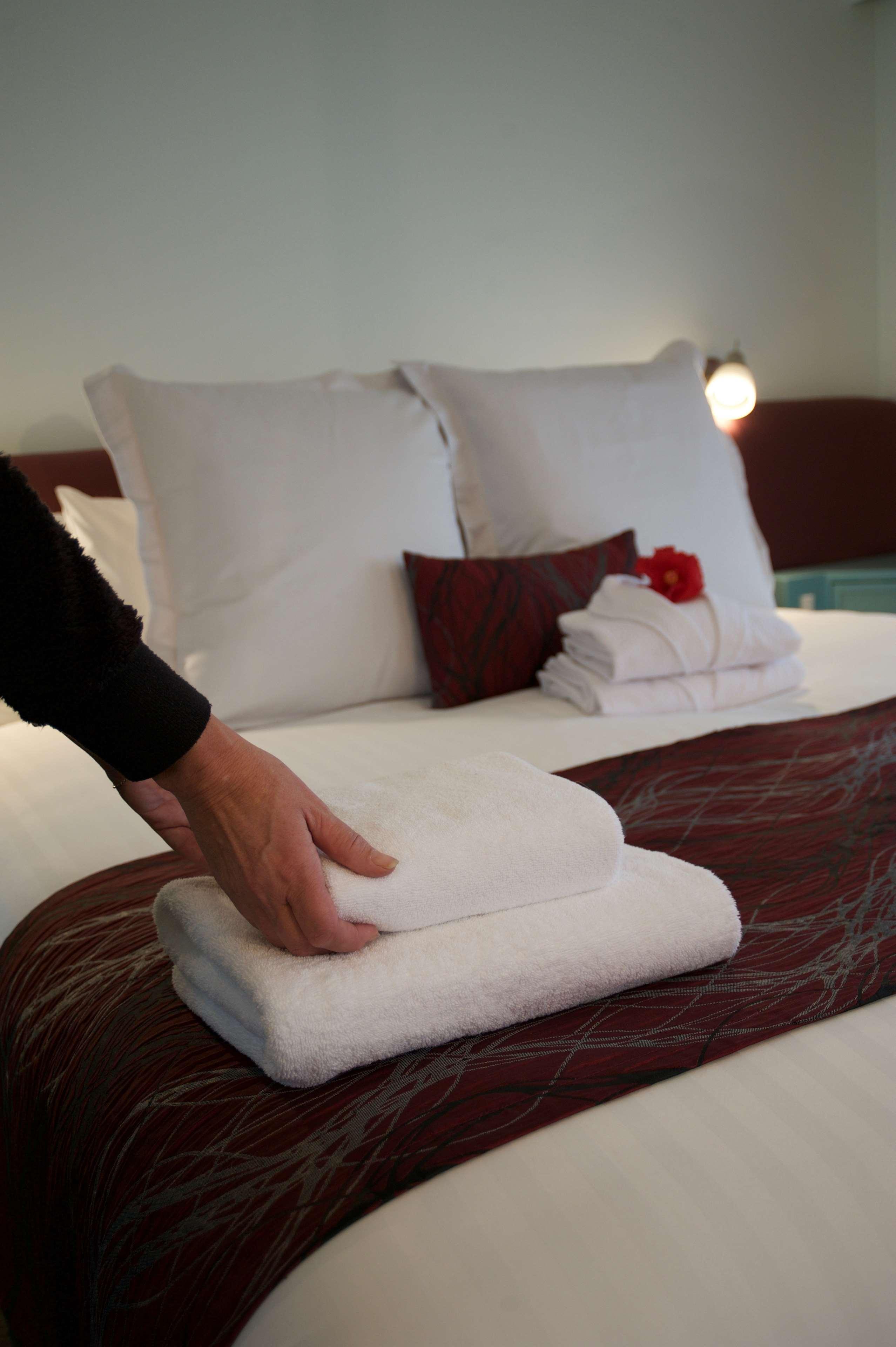 אולבני Surestay Hotel By Best Western The Clarence On Melville מראה חיצוני תמונה